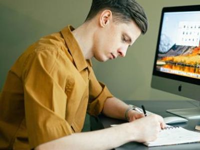10 Remote Work Benefits and Best Practices in 2025